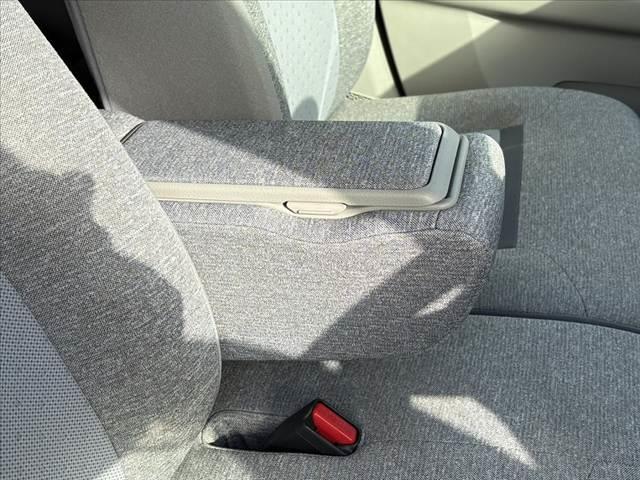 パッソ Ｘ　ＬパッケージＳ　★後期★４ＷＤ★スマートアシスト３★地デジナビ★Ｂカメラ★Ｂｌｕｅｔｏｏｔｈ★スマートキー★Ｐスタート★オートライト★オートハイビーム★Ａストップ★コーナーセンサー★オート格納電格ミラー（29枚目）