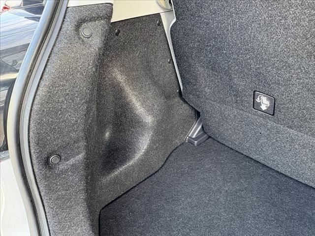 パッソ Ｘ　ＬパッケージＳ　★後期★４ＷＤ★スマートアシスト３★地デジナビ★Ｂカメラ★Ｂｌｕｅｔｏｏｔｈ★スマートキー★Ｐスタート★オートライト★オートハイビーム★Ａストップ★コーナーセンサー★オート格納電格ミラー（35枚目）