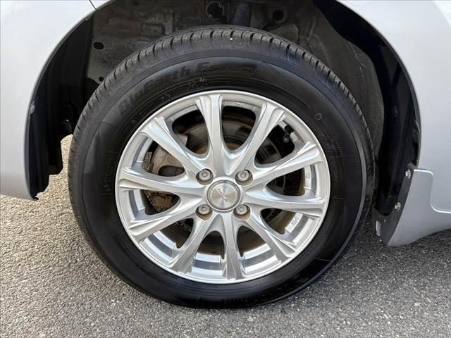 パッソ Ｘ　ＬパッケージＳ　★後期★４ＷＤ★スマートアシスト３★地デジナビ★Ｂカメラ★Ｂｌｕｅｔｏｏｔｈ★スマートキー★Ｐスタート★オートライト★オートハイビーム★Ａストップ★コーナーセンサー★オート格納電格ミラー（51枚目）