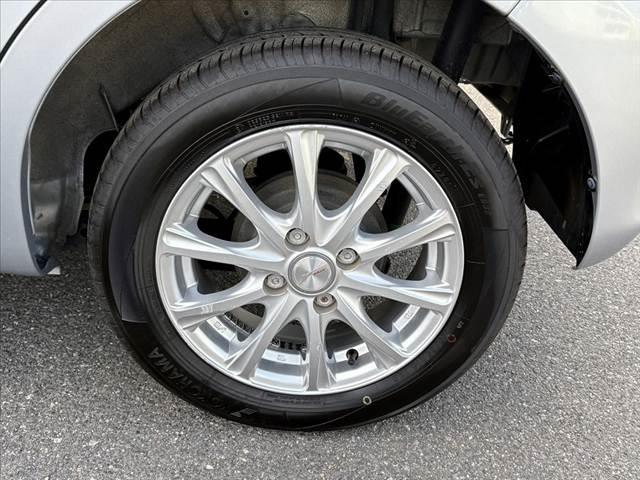 パッソ Ｘ　ＬパッケージＳ　★後期★４ＷＤ★スマートアシスト３★地デジナビ★Ｂカメラ★Ｂｌｕｅｔｏｏｔｈ★スマートキー★Ｐスタート★オートライト★オートハイビーム★Ａストップ★コーナーセンサー★オート格納電格ミラー（53枚目）