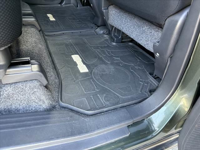 ハスラー Ｊスタイル　レーダーブレーキサポート　誤発進抑制機能　Ｓーエネチャージ　ＨＩＤ　オートライト　社外アルミ　社外ナビ　Ｂカメラ　ＤＶＤ再生　Ｂｌｕｅｔｏｏｔｈ　スマートキー　Ｐスタート　ＥＴＣ　革巻きハンドル（46枚目）