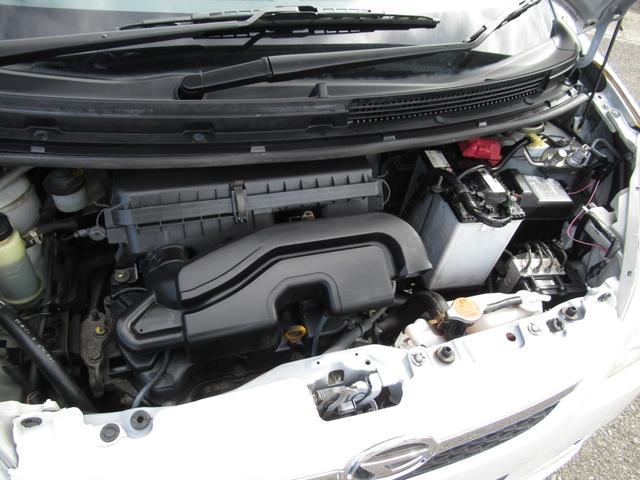 ミラ Ｌ　５ＭＴ　カスタム車　エアロ　エスペリアダウンサス　柿本マフラー　社外１５インチアルミ　ＭＯＭＯステアリング　フルセグＴＶナビ　Ｂｌｕｅｔｏｏｔｈ機能　バックカメラ　ドラレコ　ＥＴＣ　整備・内外装仕上済（42枚目）