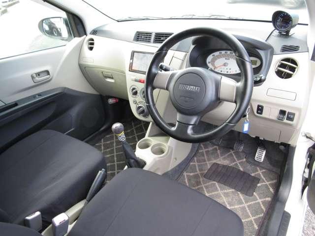 ミラ Ｌ　５ＭＴ　カスタム車　エアロ　エスペリアダウンサス　柿本マフラー　社外１５インチアルミ　ＭＯＭＯステアリング　フルセグＴＶナビ　Ｂｌｕｅｔｏｏｔｈ機能　バックカメラ　ドラレコ　ＥＴＣ　整備・内外装仕上済（56枚目）
