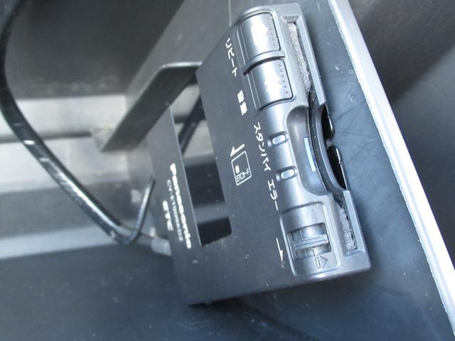 ミラ ＣＤ　５ＭＴ　カスタム車　ライブスポーツ新品フルエアロ　エスペリアダウンサス　マフラー　ＬＥＤ　ＭＯＭＯステ・シフト　タコ　フルセグＴＶナビ　Ｂｌｕｅｔｏｏｔｈ　前後ドラレコ　ＥＴＣ　整備・外装磨・車内清掃（57枚目）