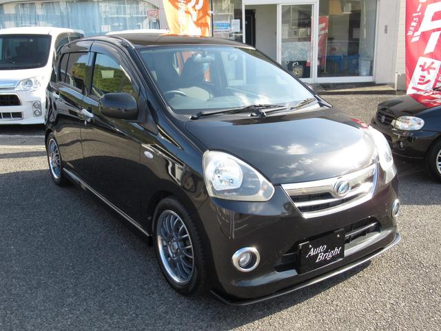 ミライース Ｘ　メモリアルエディション　カスタム車　エアロ　ウィング　新品エスペリア製ダウンサス　１５インチアルミ　レザー調シートカバー　ＭＯＭＯステ　ＴＶナビ　Ｂｌｕｅｔｏｏｔｈ機能　バックカメラ　ＥＴＣ　整備・外装磨・ルームクリーニング（40枚目）