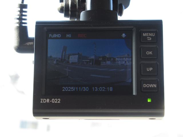 ワゴンR FX 5MT エアロ エアクリ マフラー サス MOMO タコ TVナビ 整備・外装磨・車内清掃(18枚目)