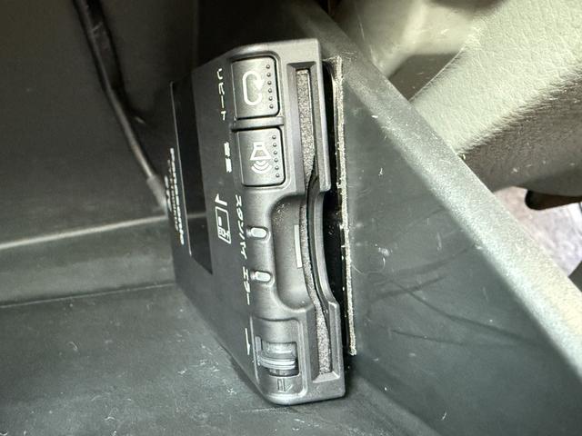 ワゴンR FX 5MT エアロ エアクリ マフラー サス MOMO タコ TVナビ 整備・外装磨・車内清掃(60枚目)