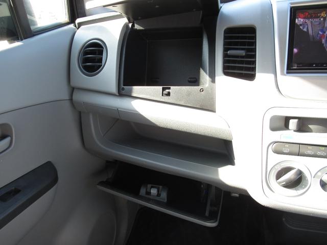 ワゴンR FX 5MT エアロ エアクリ マフラー サス MOMO タコ TVナビ 整備・外装磨・車内清掃(69枚目)