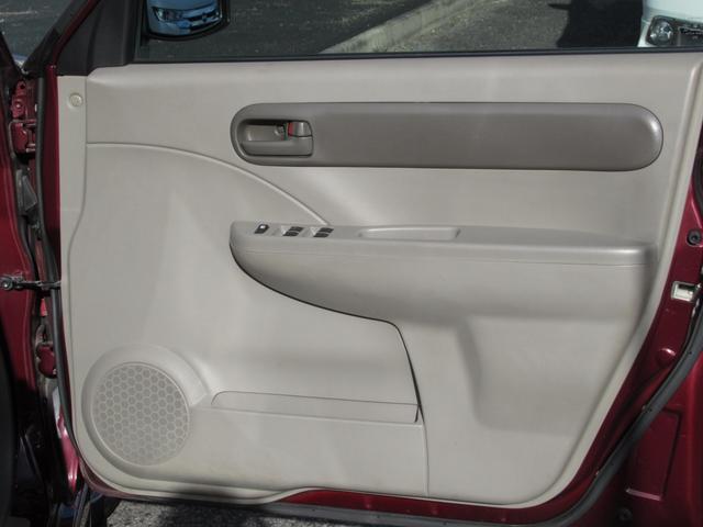 �h�A������͑傫���ڗ������Ȃ����ꂢ�ȏ�Ԃł��B