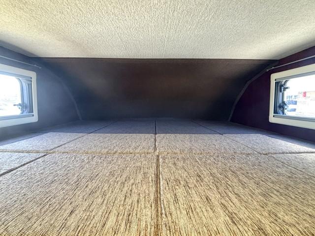 カムロード ナッツRV クレソンボヤージュ タイプW 400Ahリチウムバッテリー 1500Wインバーター 家庭用エアコン 冷蔵庫 電子レンジ テレビ MAXファン シンク FFヒーター マルチルーム ナビ フルセグ ETC バックモニター ドラレコ(15枚目)