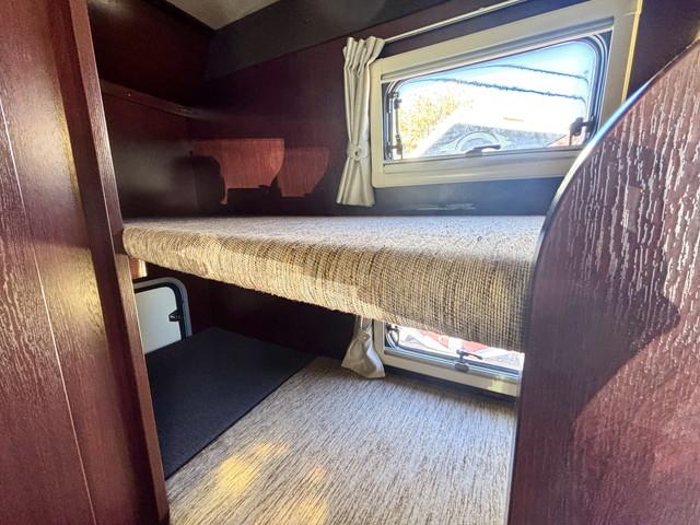 カムロード ナッツRV クレソンボヤージュ タイプW 400Ahリチウムバッテリー 1500Wインバーター 家庭用エアコン 冷蔵庫 電子レンジ テレビ MAXファン シンク FFヒーター マルチルーム ナビ フルセグ ETC バックモニター ドラレコ(18枚目)