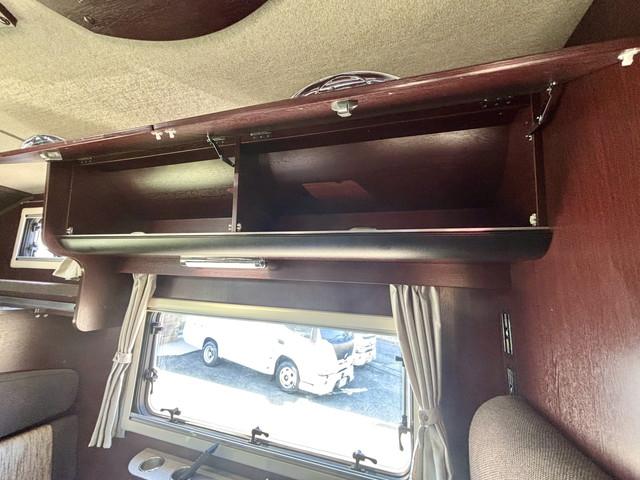 カムロード ナッツRV クレソンボヤージュ タイプW 400Ahリチウムバッテリー 1500Wインバーター 家庭用エアコン 冷蔵庫 電子レンジ テレビ MAXファン シンク FFヒーター マルチルーム ナビ フルセグ ETC バックモニター ドラレコ(36枚目)