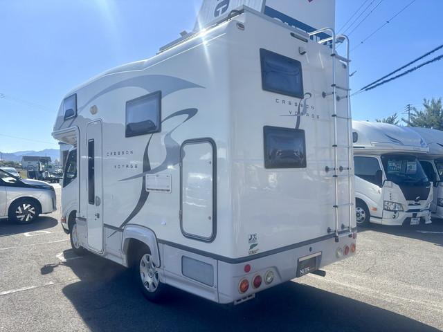 カムロード ナッツRV クレソンボヤージュ タイプW 400Ahリチウムバッテリー 1500Wインバーター 家庭用エアコン 冷蔵庫 電子レンジ テレビ MAXファン シンク FFヒーター マルチルーム ナビ フルセグ ETC バックモニター ドラレコ(47枚目)