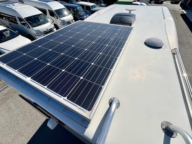 カムロード ナッツRV クレソンボヤージュ タイプW 400Ahリチウムバッテリー 1500Wインバーター 家庭用エアコン 冷蔵庫 電子レンジ テレビ MAXファン シンク FFヒーター マルチルーム ナビ フルセグ ETC バックモニター ドラレコ(49枚目)