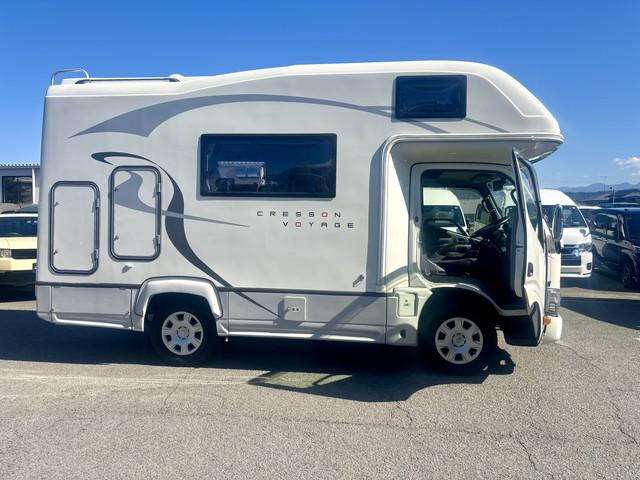 カムロード ナッツRV クレソンボヤージュ タイプW 400Ahリチウムバッテリー 1500Wインバーター 家庭用エアコン 冷蔵庫 電子レンジ テレビ MAXファン シンク FFヒーター マルチルーム ナビ フルセグ ETC バックモニター ドラレコ(53枚目)