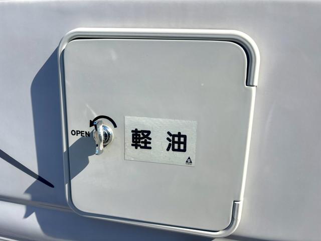 カムロード ナッツRV クレソンボヤージュ タイプW 400Ahリチウムバッテリー 1500Wインバーター 家庭用エアコン 冷蔵庫 電子レンジ テレビ MAXファン シンク FFヒーター マルチルーム ナビ フルセグ ETC バックモニター ドラレコ(54枚目)