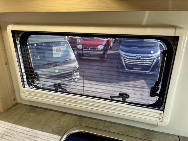 カムロード 　ナッツＲＶ　アレッタハイパーエボリューションＩＩＩ　タイプＷ　２ＷＤ　リチウムバッテリー４００Ａｈ　１５００Ｗインバーター　家庭用エアコン　冷蔵庫　電子レンジ　２８０Ｗソーラーパネル　ＦＦヒーター（50枚目）