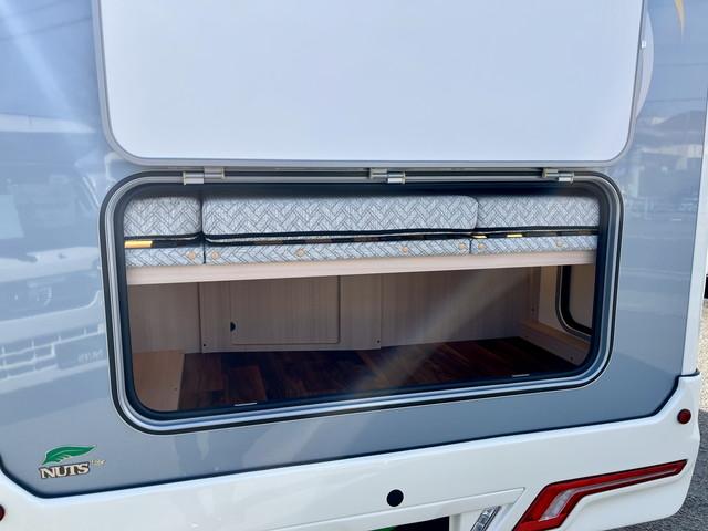 カムロード 　ナッツＲＶ　アレッタハイパーエボリューションＩＩＩ　タイプＷ　２ＷＤ　リチウムバッテリー４００Ａｈ　１５００Ｗインバーター　家庭用エアコン　冷蔵庫　電子レンジ　２８０Ｗソーラーパネル　ＦＦヒーター（68枚目）