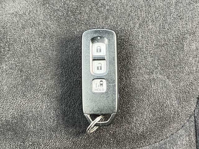Ｎ－ＢＯＸカスタム Ｌ　後期　８型ナビ　ホンダセンシング　フルセグ　ブルートゥース　Ｂモニター　ＤＶＤ再生　レーダークルーズ　シートヒーター　ドラレコ　コーナーセンサー　ＬＥＤヘッドライト　ＥＴＣ　車線逸脱警報　ステリモ（33枚目）
