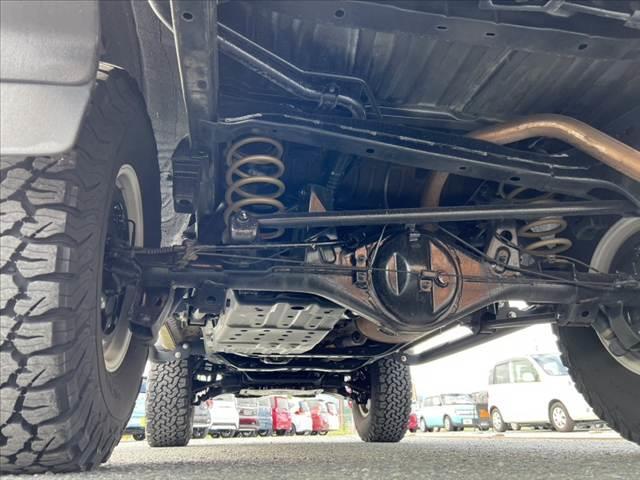 ハイラックスサーフ ＳＳＲ－Ｘ　Ｖセレクション　中期　４ＷＤ　全塗装　社外フルセグナビ／Ｂｌｕｅｔｏｏｔｈ　バックカメラ　ＨＤＭＩ　電格ミラー　バニティーミラー　キーレス（56枚目）