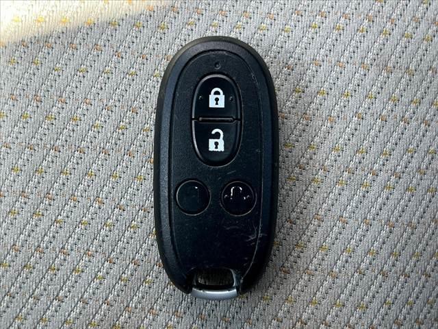 スペーシア Ｘ　両側電動スライドドア　ＳＤナビ／フルセグ／Ｂｌｕｅｔｏｏｔｈ／ＤＶＤ　バックカメラ　スマートキー　前後ドラレコ　シートリフター　オーバーヘッドコンソール　ロールサンシェード　セキュリティアラーム（31枚目）