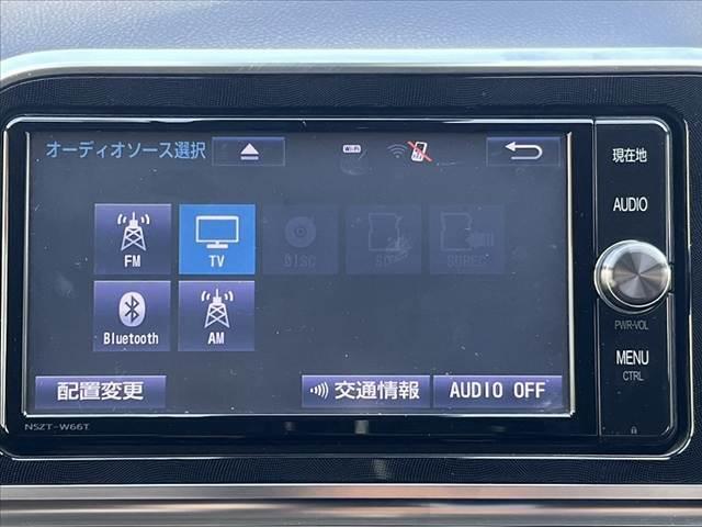 シエンタ Ｇ　セーフティセンス　ＬＥＤヘッドライト　純正ナビ／フルセグ／ＢＴ　純正フリップダウンモニター　Ｂモニター　両電スラ　シートヒーター　スマートキー×２　Ｐスタート　ステリモ　ＥＴＣ　チルトステアリング（3枚目）