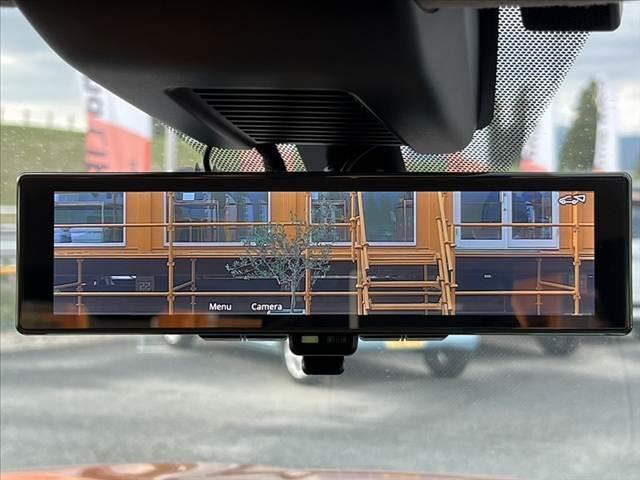 キックス Ｘ　ツートーンインテリアエディション　ツートン　アラウンドビューモニター　９型ナビ／フルセグ／ブルートゥース／ＤＶＤ再生　セーフティセンス　レーダークルーズ　シートヒーター　デジタルミラー　ステアリングヒーター　ルーフレール　ＬＥＤ　禁煙（5枚目）