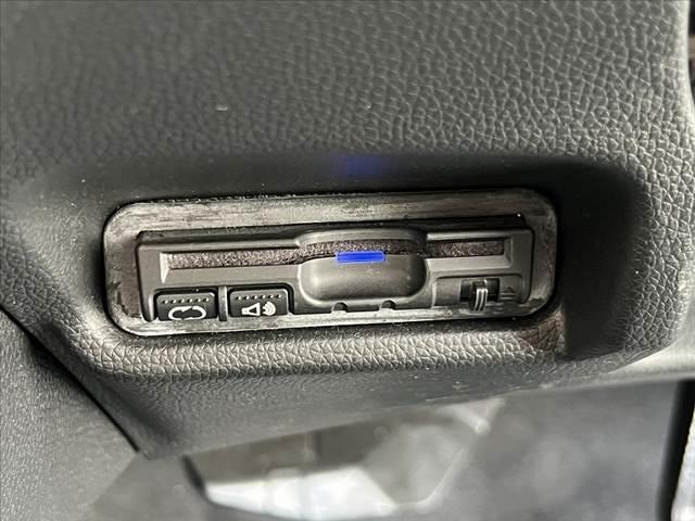 フィット 13G・Fパッケージ 純正ナビ/地デジ/DVD/BT ステリモ スマートキー Bモニター ETC Aストップ コーナーポール シートリフター Pスタート チルトステアリング 電格ミラー ウィンカーミラー(7枚目)