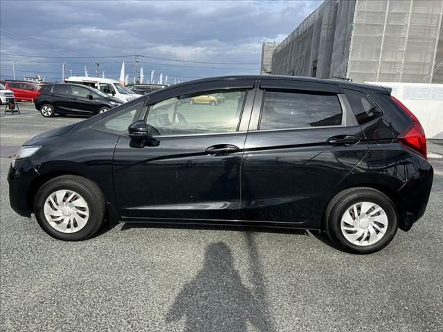 フィット 13G・Fパッケージ 純正ナビ/地デジ/DVD/BT ステリモ スマートキー Bモニター ETC Aストップ コーナーポール シートリフター Pスタート チルトステアリング 電格ミラー ウィンカーミラー(11枚目)