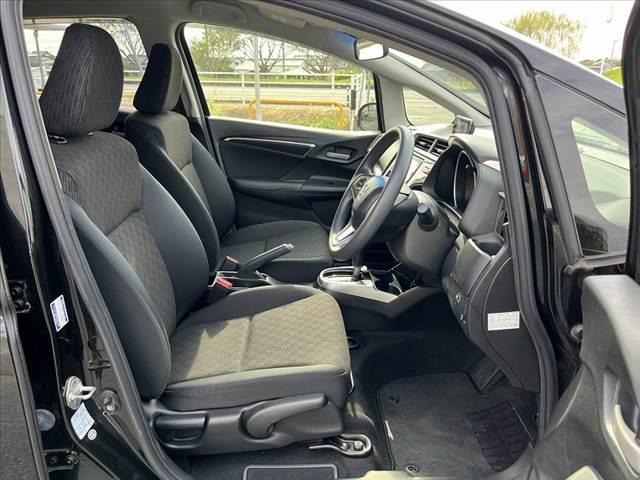 フィット 13G・Fパッケージ 純正ナビ/地デジ/DVD/BT ステリモ スマートキー Bモニター ETC Aストップ コーナーポール シートリフター Pスタート チルトステアリング 電格ミラー ウィンカーミラー(16枚目)