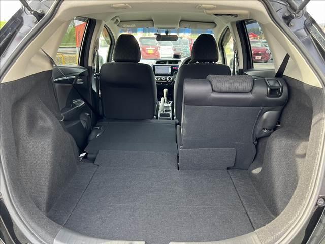 フィット 13G・Fパッケージ 純正ナビ/地デジ/DVD/BT ステリモ スマートキー Bモニター ETC Aストップ コーナーポール シートリフター Pスタート チルトステアリング 電格ミラー ウィンカーミラー(21枚目)