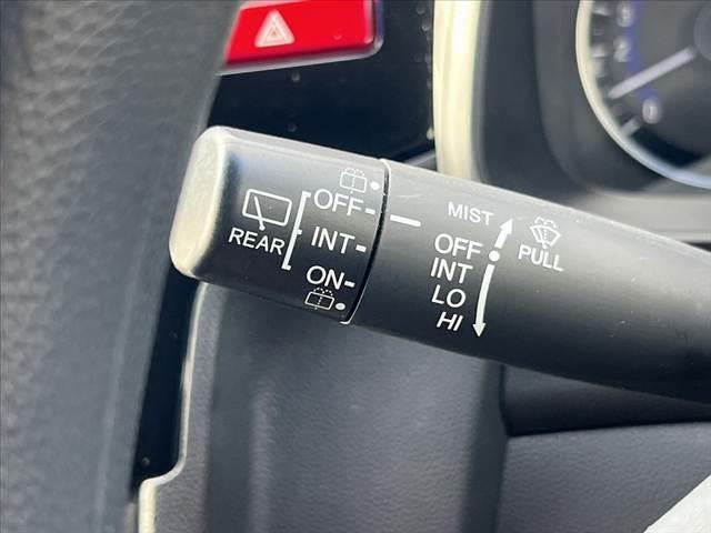 フィット 13G・Fパッケージ 純正ナビ/地デジ/DVD/BT ステリモ スマートキー Bモニター ETC Aストップ コーナーポール シートリフター Pスタート チルトステアリング 電格ミラー ウィンカーミラー(28枚目)