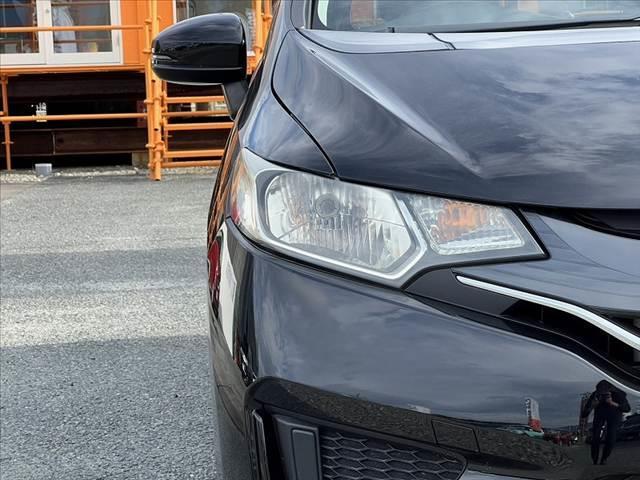 フィット 13G・Fパッケージ 純正ナビ/地デジ/DVD/BT ステリモ スマートキー Bモニター ETC Aストップ コーナーポール シートリフター Pスタート チルトステアリング 電格ミラー ウィンカーミラー(42枚目)