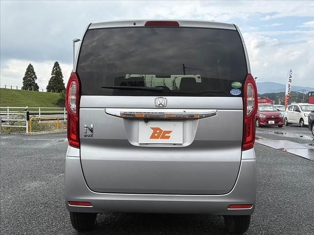 N-BOX G 社外ナビ バックカメラ フルセグ Bluetooth 純正マット スマートキー プッシュスタート オートエアコン LEDヘッドライト ETC ベンチシート 横滑り防止 Pガラス 電動格納ミラー(14枚目)