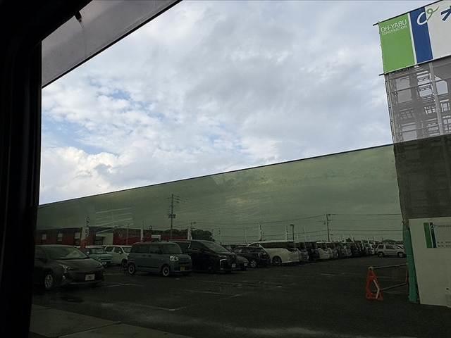 N-BOX G 社外ナビ バックカメラ フルセグ Bluetooth 純正マット スマートキー プッシュスタート オートエアコン LEDヘッドライト ETC ベンチシート 横滑り防止 Pガラス 電動格納ミラー(23枚目)