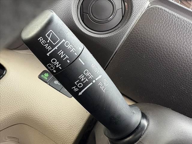 N-BOX G 社外ナビ バックカメラ フルセグ Bluetooth 純正マット スマートキー プッシュスタート オートエアコン LEDヘッドライト ETC ベンチシート 横滑り防止 Pガラス 電動格納ミラー(31枚目)