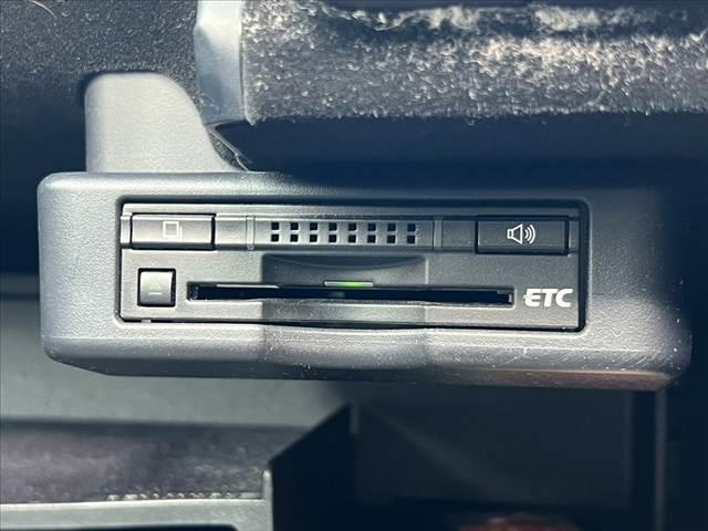 RX RX270 バージョンL ムーンルーフ エアロバンパーセット クリアランスソナー 純正ナビ/フルセグTV/Bカメラ 前席シートヒーター/ベンチレーション 前席パワーシート シートメモリ コーナーセンサー ハンドルヒーター(4枚目)