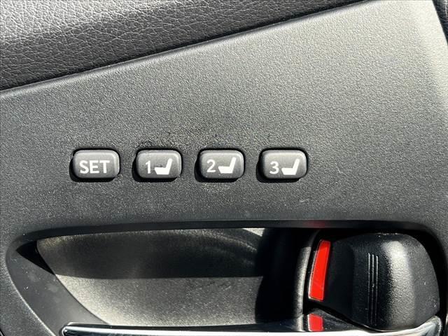 RX RX270 バージョンL ムーンルーフ エアロバンパーセット クリアランスソナー 純正ナビ/フルセグTV/Bカメラ 前席シートヒーター/ベンチレーション 前席パワーシート シートメモリ コーナーセンサー ハンドルヒーター(27枚目)