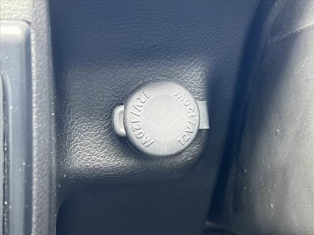 アルト S 運転席シートヒーター オーディオ/CD/2スピーカー/ピラーアンテナ アクセサリーソケット ヘッドライトレベライザー 横滑り防止 アイドリングストップ 電動格納ミラー バニティミラー(4枚目)