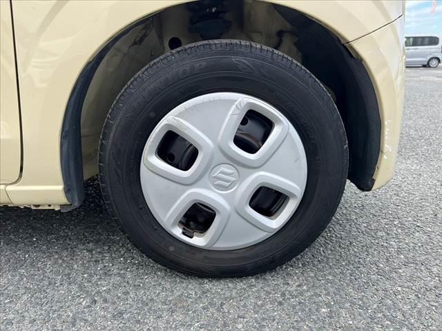 アルト S 運転席シートヒーター オーディオ/CD/2スピーカー/ピラーアンテナ アクセサリーソケット ヘッドライトレベライザー 横滑り防止 アイドリングストップ 電動格納ミラー バニティミラー(41枚目)