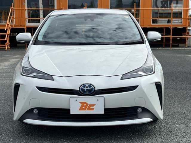 プリウス A 後期 禁煙 ナビ/フルセグ/Bluetooth/Bモニター セーフティセンス レーダークルーズ 車線逸脱 BSM ヘッドアップディスプレイ オートハイビーム パーキングサポート LEDヘッドライト(9枚目)
