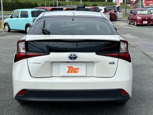 プリウス A 後期 禁煙 ナビ/フルセグ/Bluetooth/Bモニター セーフティセンス レーダークルーズ 車線逸脱 BSM ヘッドアップディスプレイ オートハイビーム パーキングサポート LEDヘッドライト(14枚目)