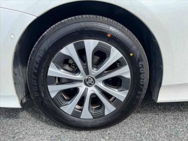 プリウス A 後期 禁煙 ナビ/フルセグ/Bluetooth/Bモニター セーフティセンス レーダークルーズ 車線逸脱 BSM ヘッドアップディスプレイ オートハイビーム パーキングサポート LEDヘッドライト(50枚目)