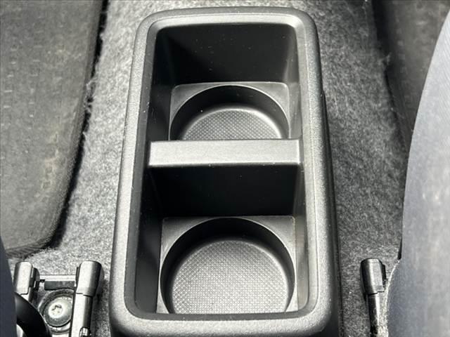 アルト VP 禁煙車 社外ナビ/ブルートゥース キーレス ETC エアコン パワーステアリング 横滑り防止 ヘッドライトレベライザー ドリンクホルダー バイザー マット アンチロックブレーキシステム エアバック(26枚目)