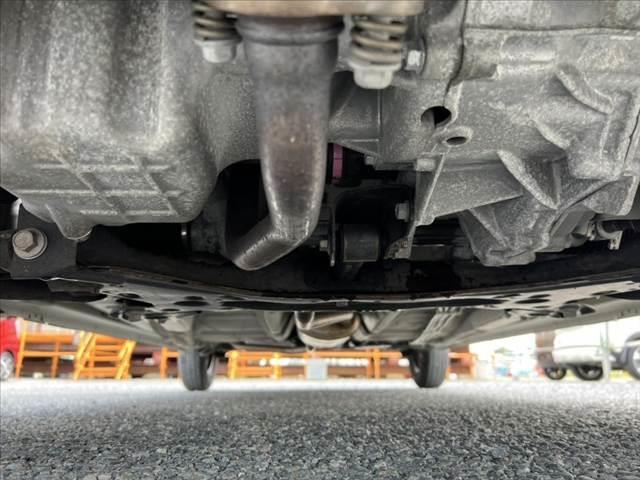 アルト VP 禁煙車 社外ナビ/ブルートゥース キーレス ETC エアコン パワーステアリング 横滑り防止 ヘッドライトレベライザー ドリンクホルダー バイザー マット アンチロックブレーキシステム エアバック(45枚目)