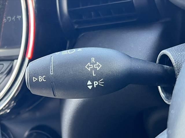MINI ワン 純正ナビ/BT/ラジオ 運転席シートリフター エンジンスタートボタン アイドリングストップ ヘッドライトレベライザー 電格ミラー USBポート ETC アクセサリーソケット フォグライト(31枚目)