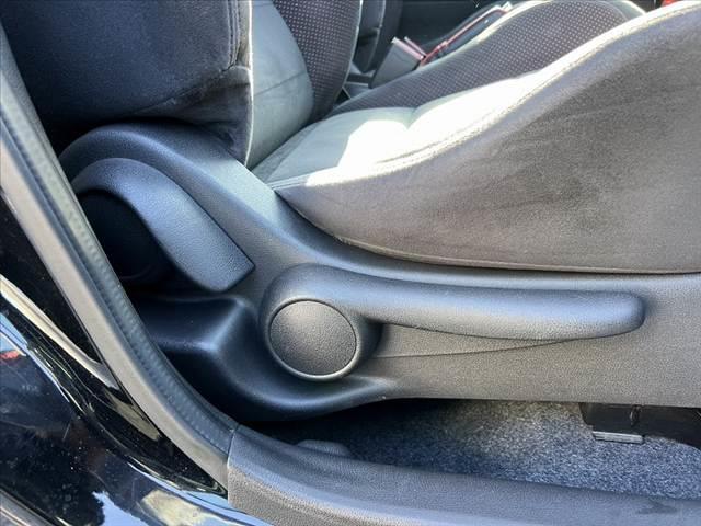 ノート ニスモ　ＬＥＤヘッドライト　スポーツシート　スーパーチャージャー　柿本改マフラー　社外ナビ／フルセグ／ＤＶＤ／ＢＴ　Ｂモニター　ＥＴＣ　Ｐスタート　インテリキー×２　アイドリングストップ　Ａライト　フォグ（36枚目）