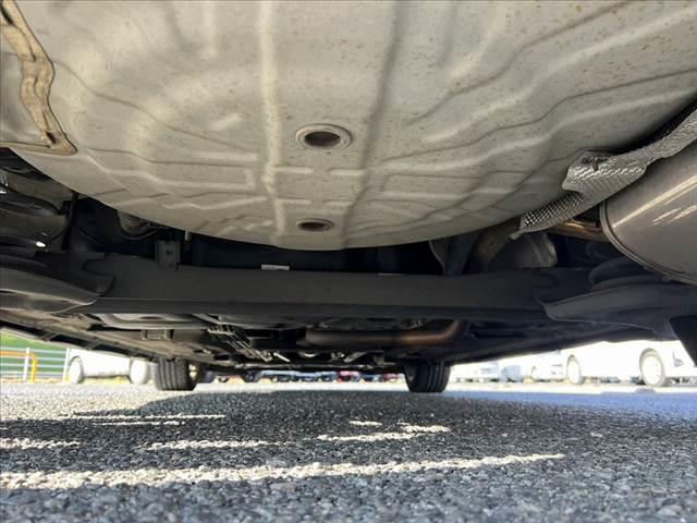 ノート ニスモ　ＬＥＤヘッドライト　スポーツシート　スーパーチャージャー　柿本改マフラー　社外ナビ／フルセグ／ＤＶＤ／ＢＴ　Ｂモニター　ＥＴＣ　Ｐスタート　インテリキー×２　アイドリングストップ　Ａライト　フォグ（53枚目）