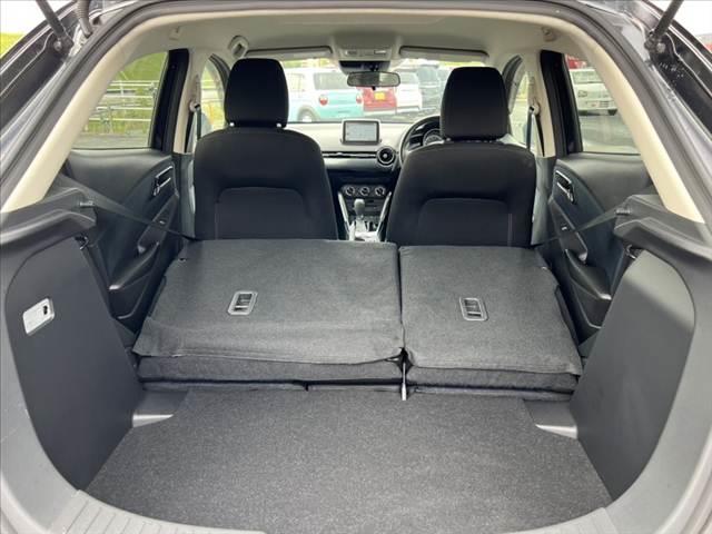 デミオ １３Ｓ　中期　マツダコネクトナビ／Ｂｌｕｅｔｏｏｔｈ　ＣＤ／ＤＶＤ　Ａストップ　スマートブレーキサポ　Ｐガラス　ステリモ　電動格納ミラー　Ｐスタート　スマートキー（21枚目）