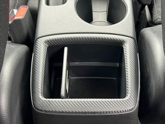 デミオ １３Ｓ　中期　マツダコネクトナビ／Ｂｌｕｅｔｏｏｔｈ　ＣＤ／ＤＶＤ　Ａストップ　スマートブレーキサポ　Ｐガラス　ステリモ　電動格納ミラー　Ｐスタート　スマートキー（23枚目）